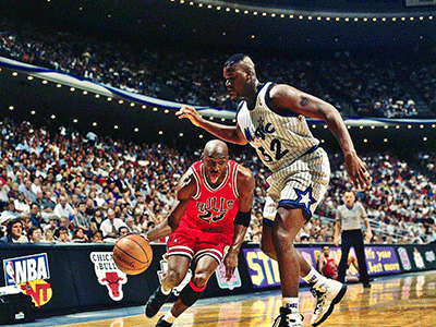 三轮车vs库里南的后续视频 三轮车vs库里南的后续视频